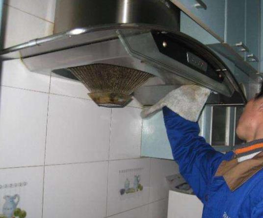 江津油煙機清洗與維修方案 讓廚房家電煥然一新